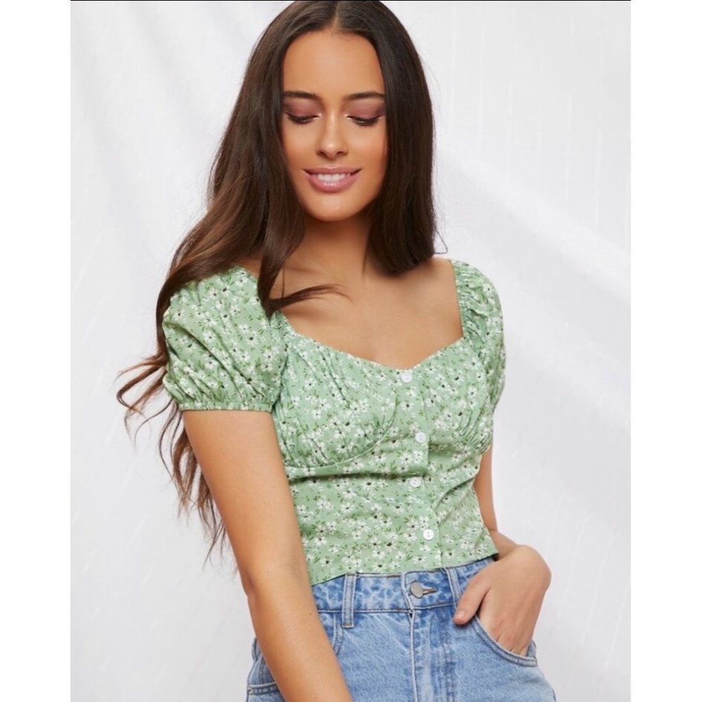 SHEIN Crop Top Short Puff Sleeves Button Down Size M Floral Green